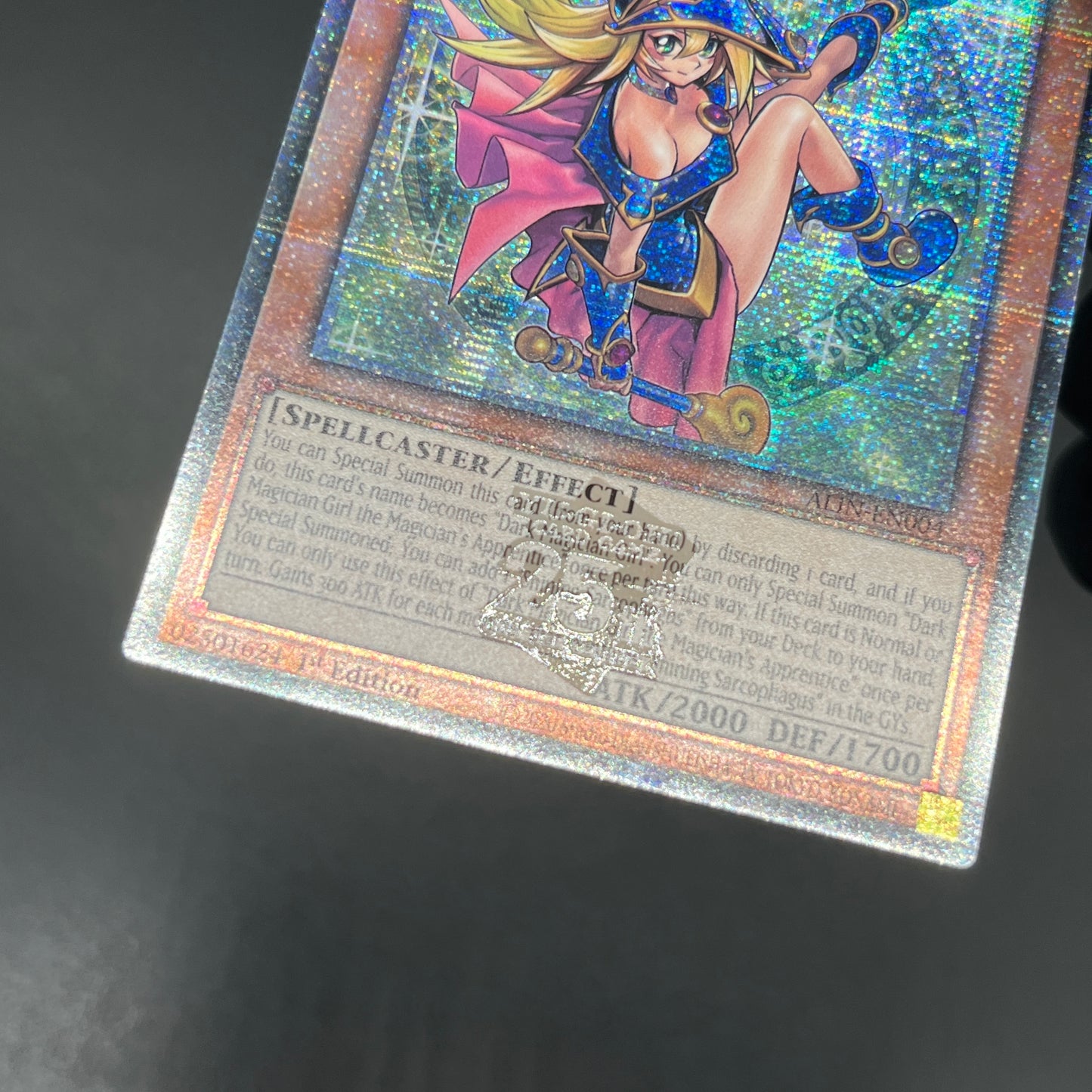 遊戯王 魔術師の弟子-ブラック・マジシャン・ガール/クオシク/英語/1st/EU