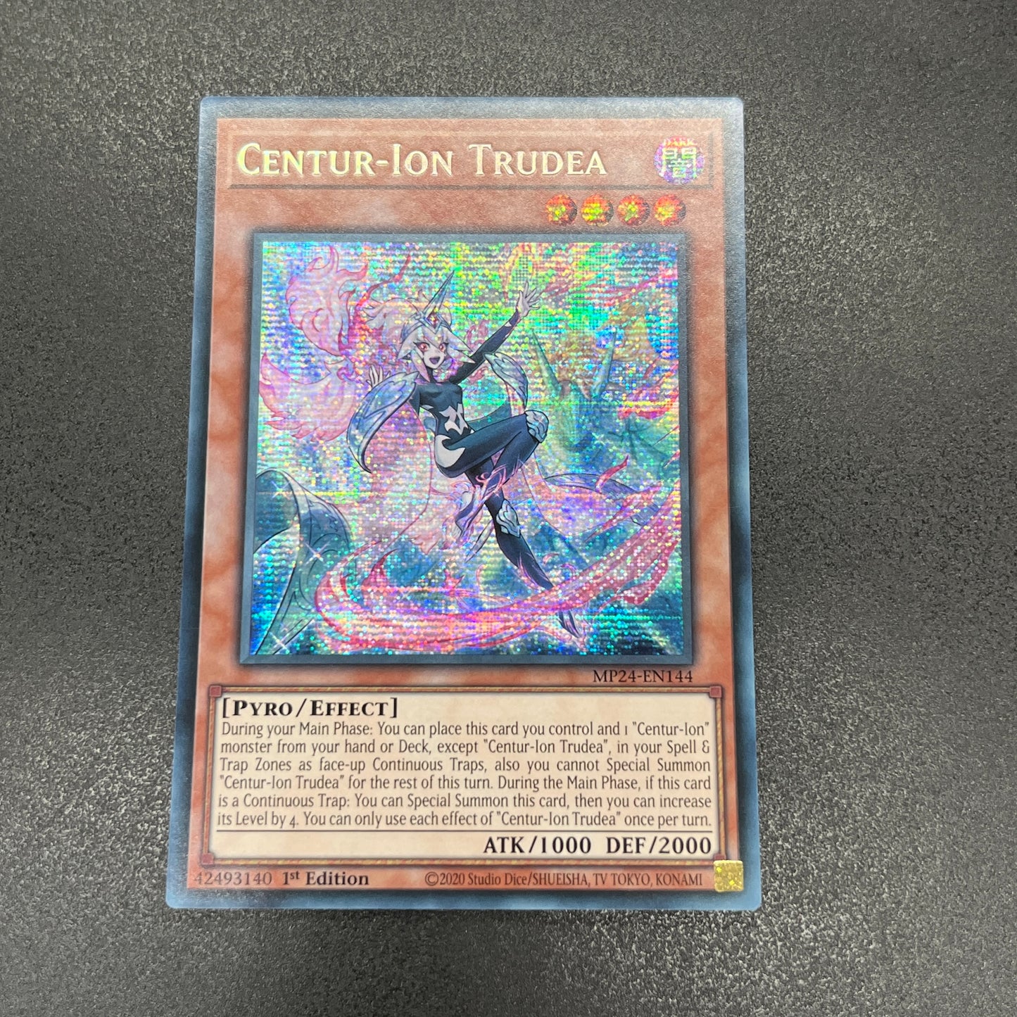 遊戯王 従騎士トゥルーデア/シークレット/英語/1st/EU版