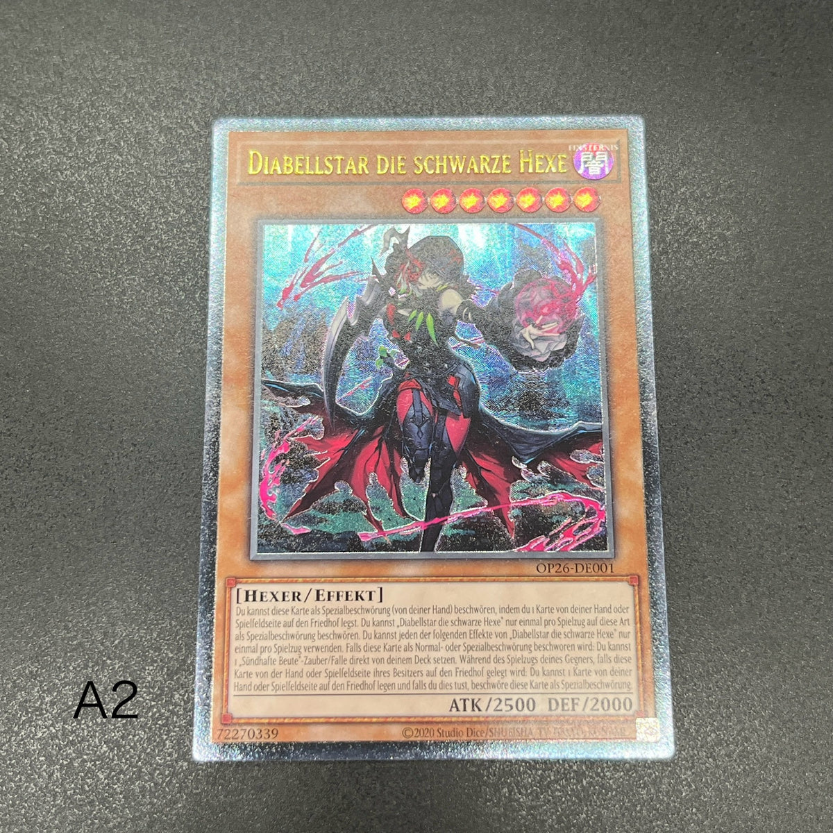 遊戯王 黒魔女ディアベルスター OTS レリーフ 飲まさ ドイツ語版 英語版