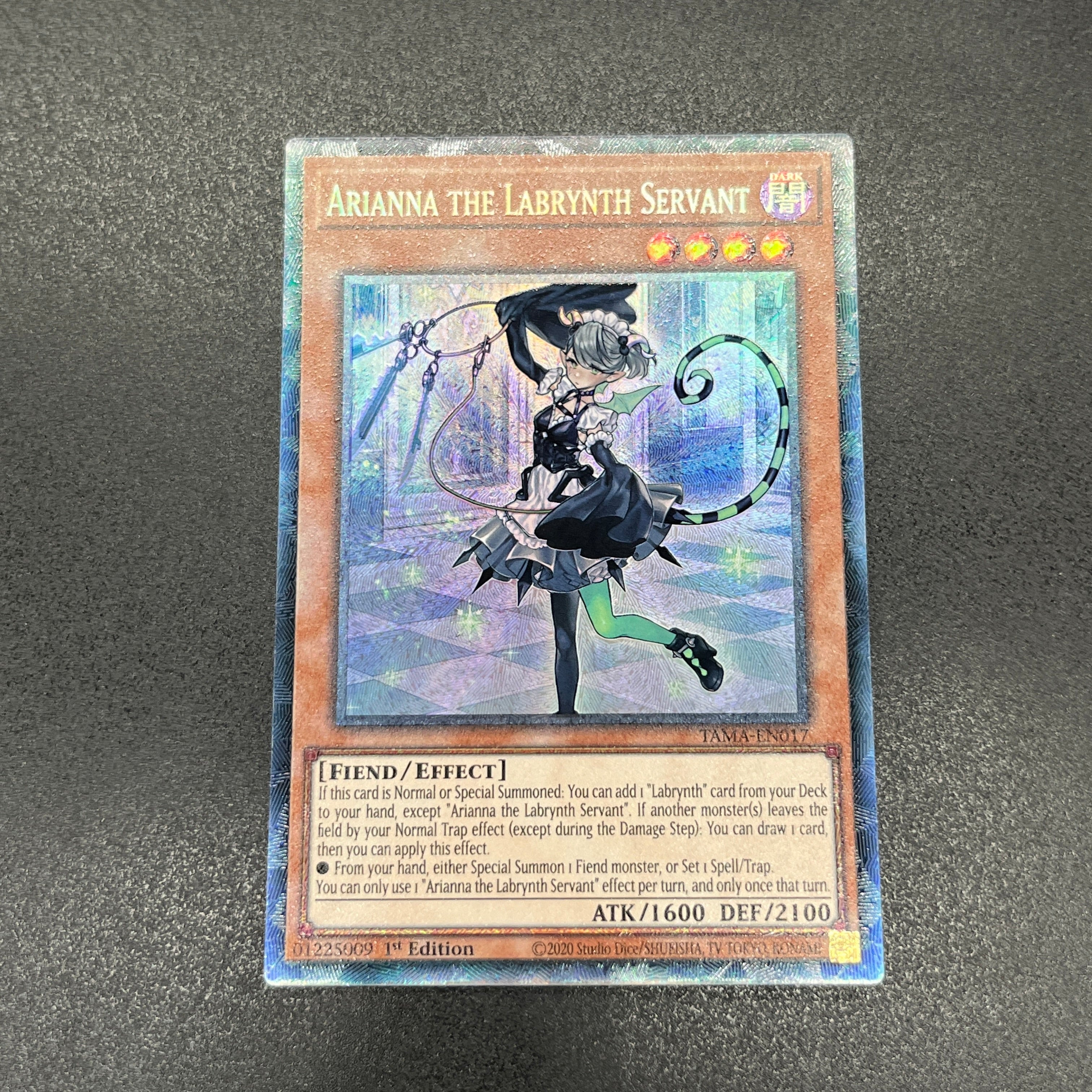 遊戯王 白銀の城の召使い アリアンナ/コレクターズレア/英語/1st 