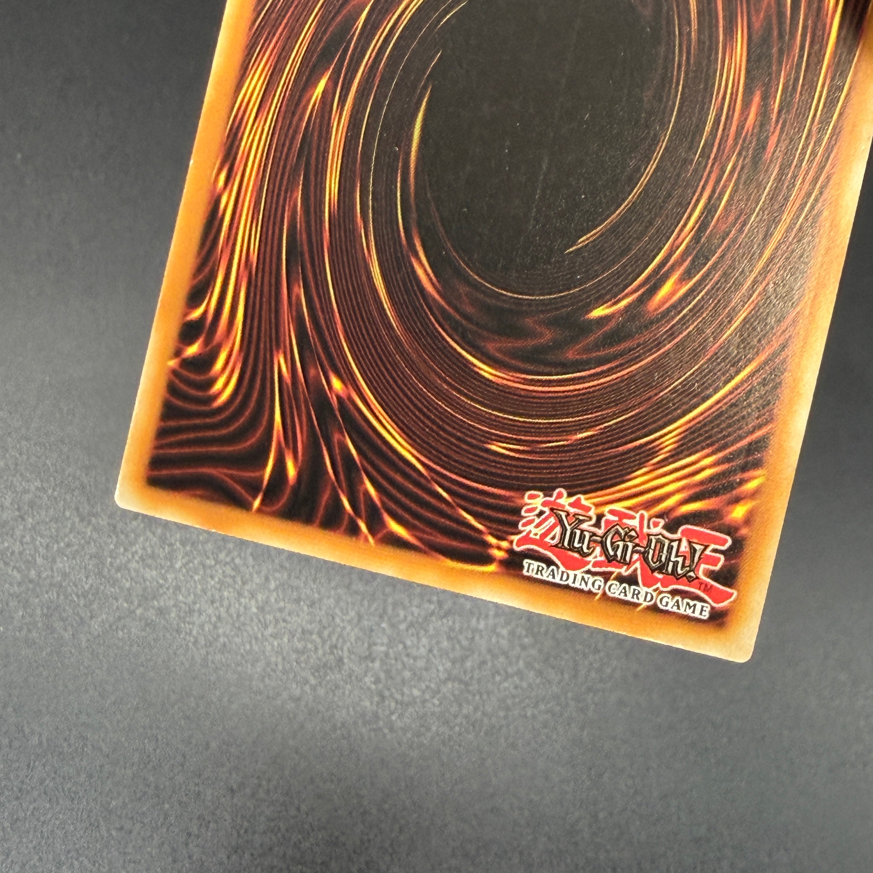 遊戯王 ブラック・マジシャン/レリーフ/イタリア語/1st/EU版 – カード