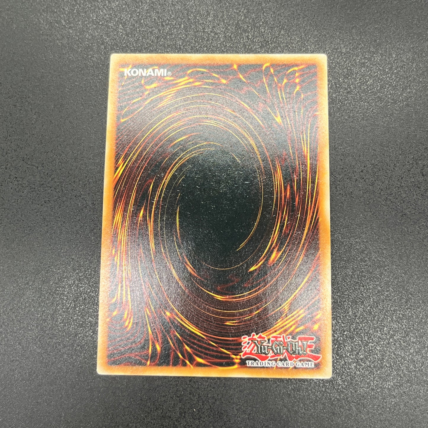 遊戯王　白銀の城の召使い アリアーヌ/コレクターズレア/英語/1st/EU版