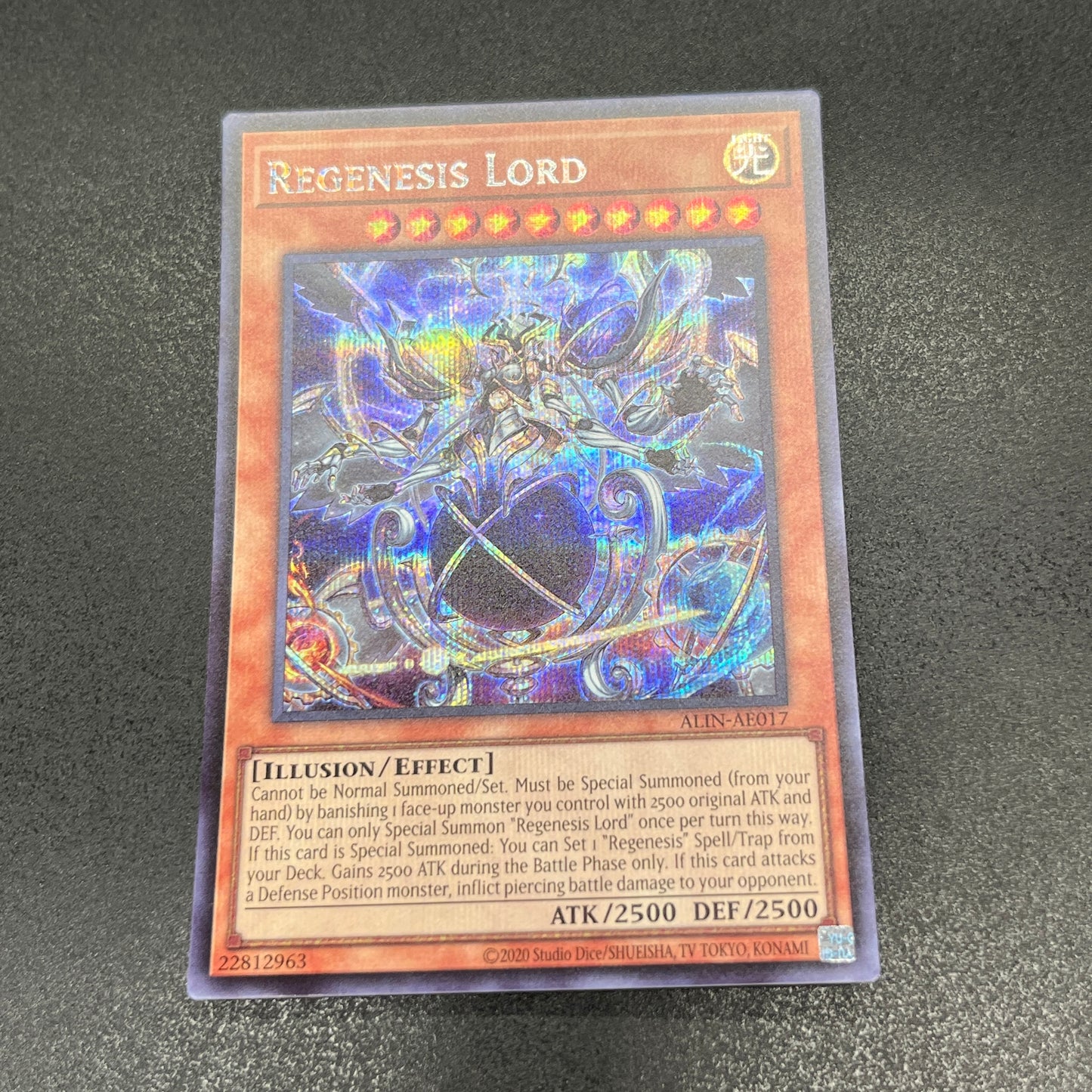 遊戯王　創世の神 デウテロノミオン/シークレット/英語/泰亜版