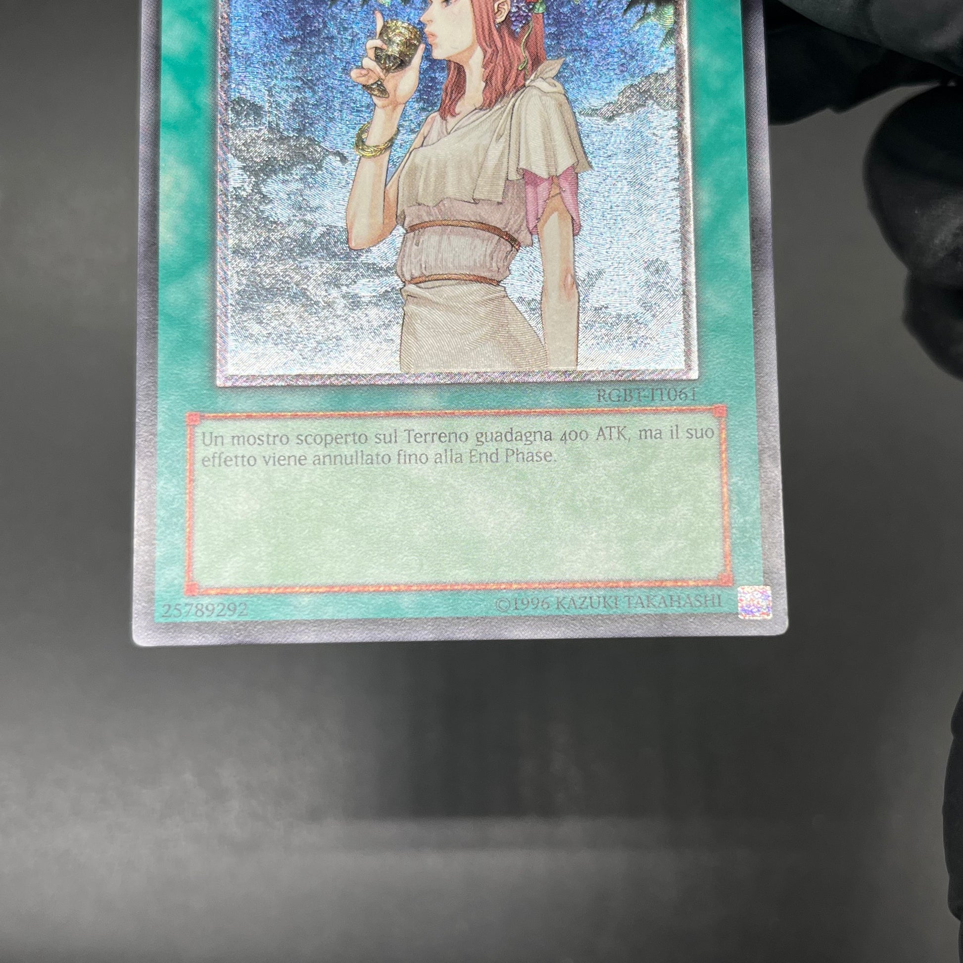 禁じられた聖杯 EU版 RGBT 1st レリーフ 英語 3枚セット 2025年 禁じられた聖杯 EU版 RGBT 1st レリーフ 英語 3枚セット 2025年