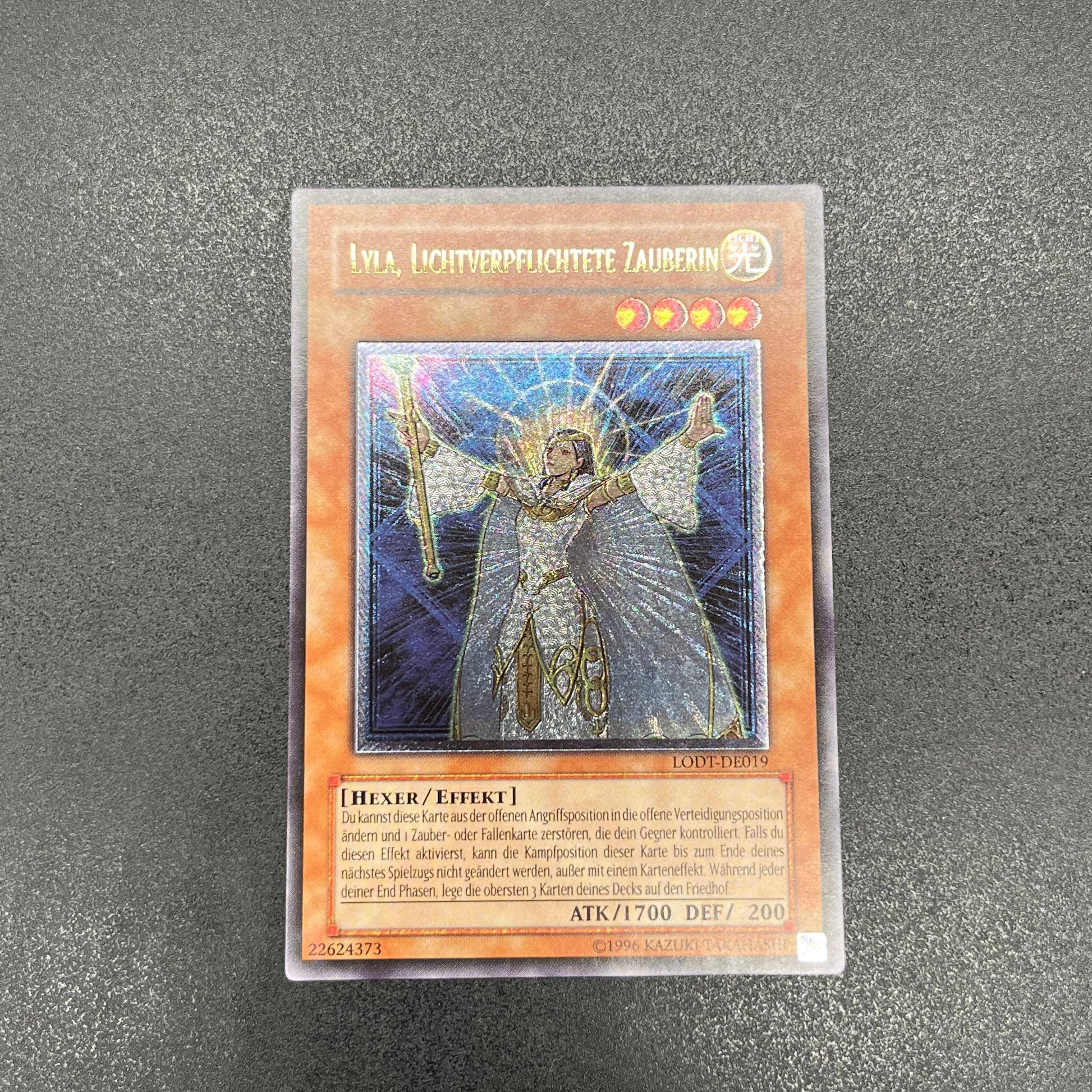 遊戯王 ライトロード・マジシャン ライラ 英語版 1st レリーフ 遊戯王 ライトロード・マジシャン ライラ 英語版 1st レリーフ